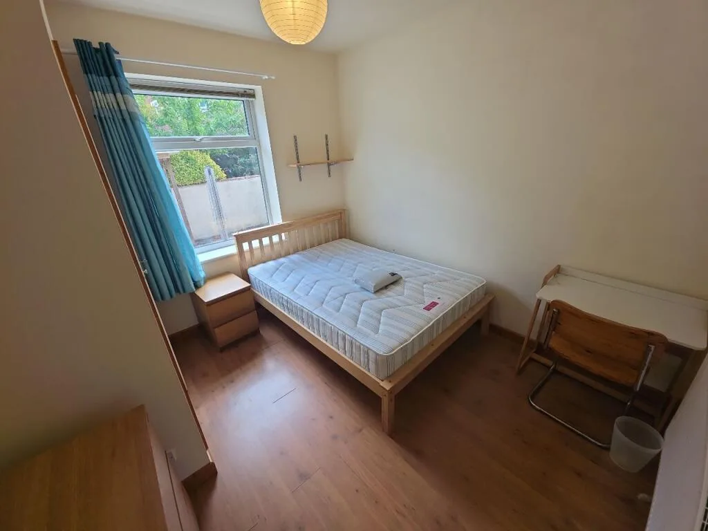 5 bedroom house for rent