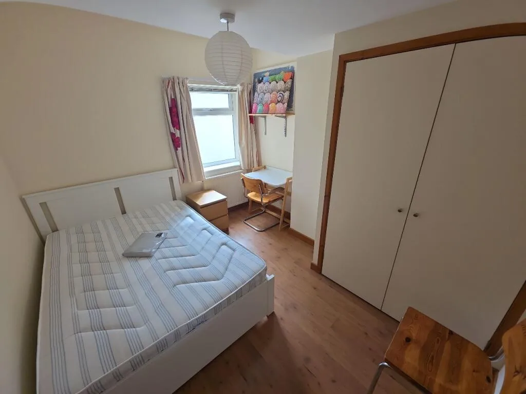 5 bedroom house for rent