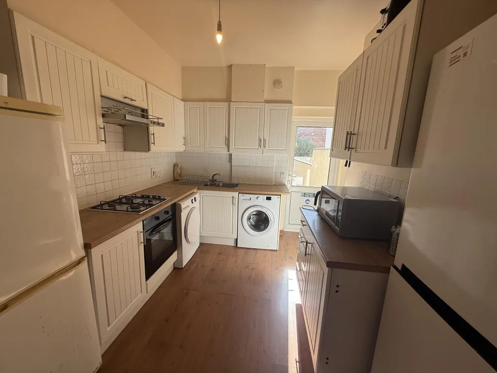 5 bedroom house for rent