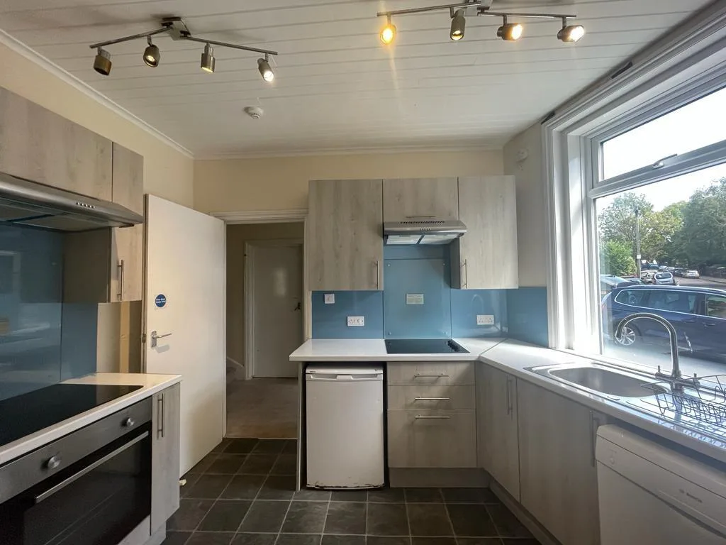 7 bedroom house for rent