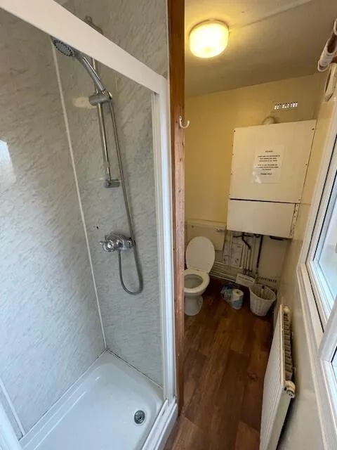 7 bedroom terraced house for rent