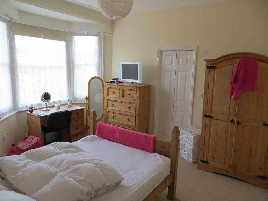 7 bedroom terraced house for rent
