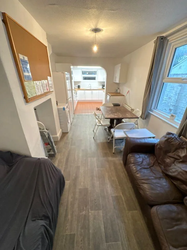 7 bedroom house for rent