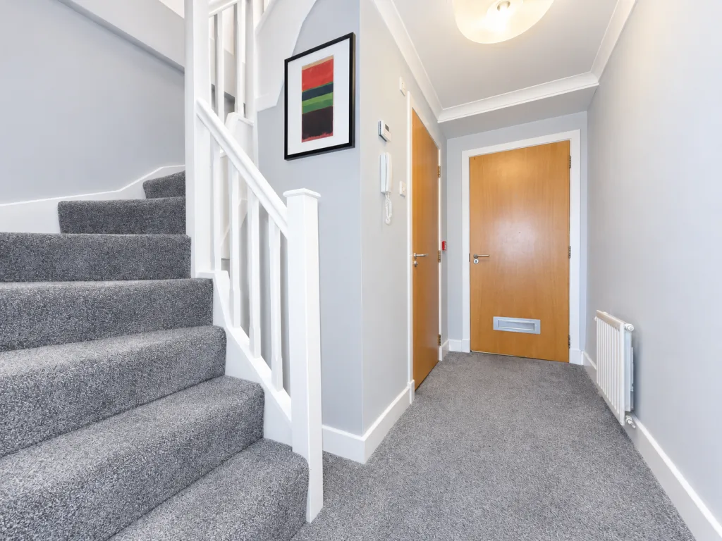 2 bedroom duplex for rent