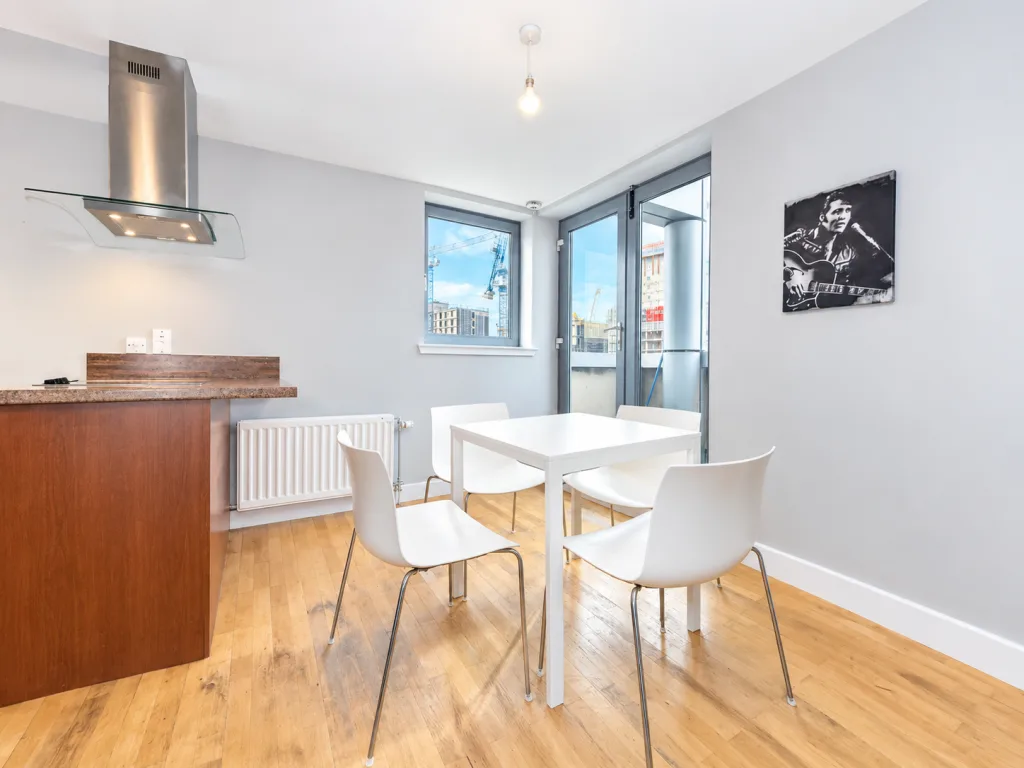 2 bedroom duplex for rent