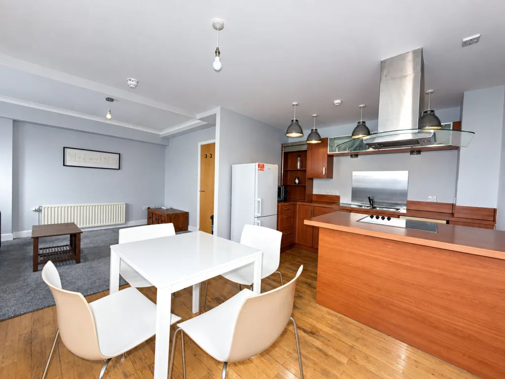 2 bedroom duplex for rent