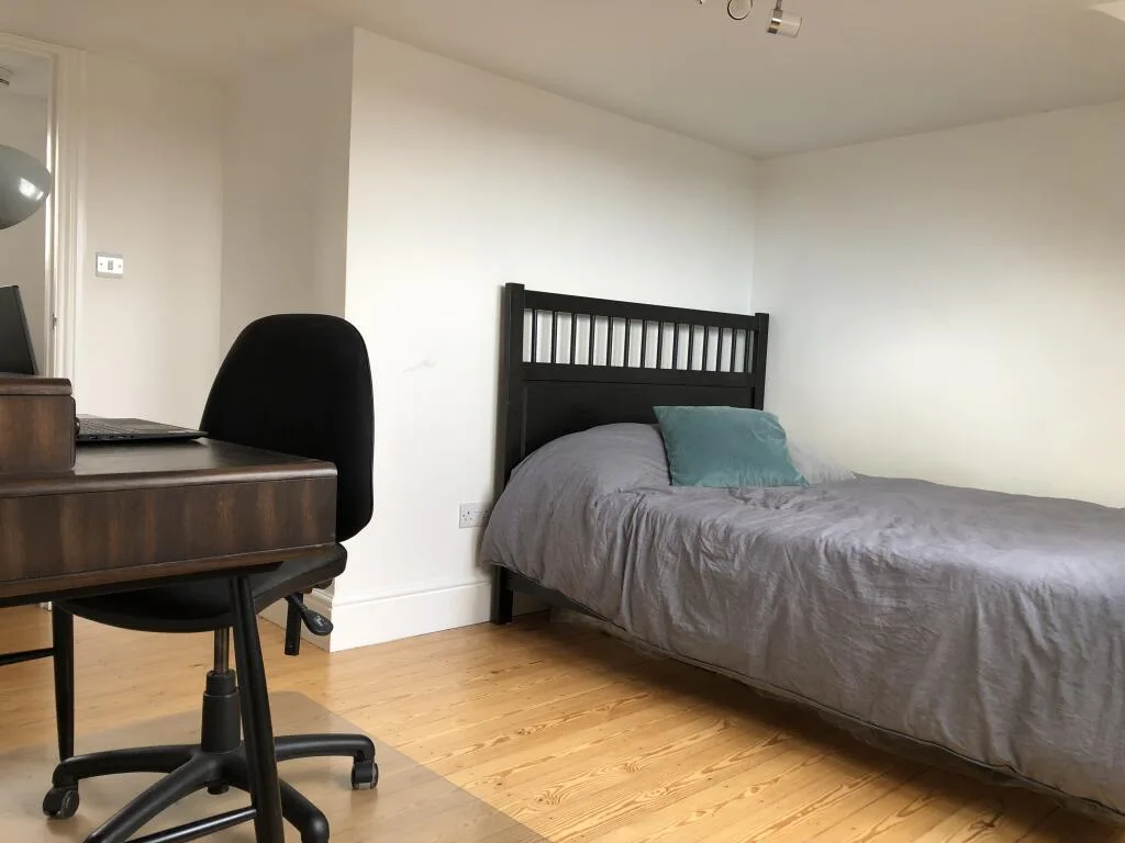 5 bedroom house for rent
