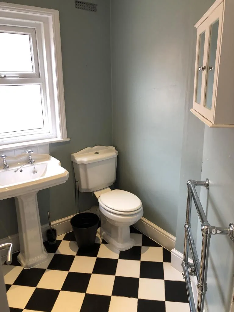 5 bedroom house for rent