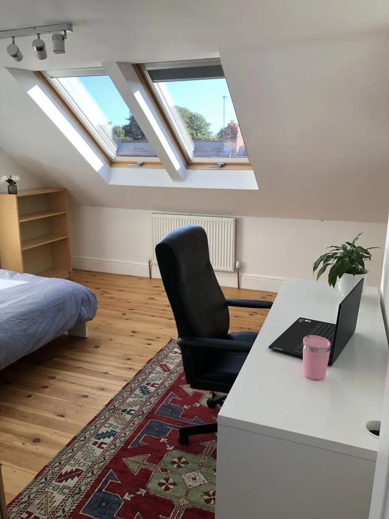 6 bedroom house for rent