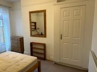 7 bedroom terraced house for rent