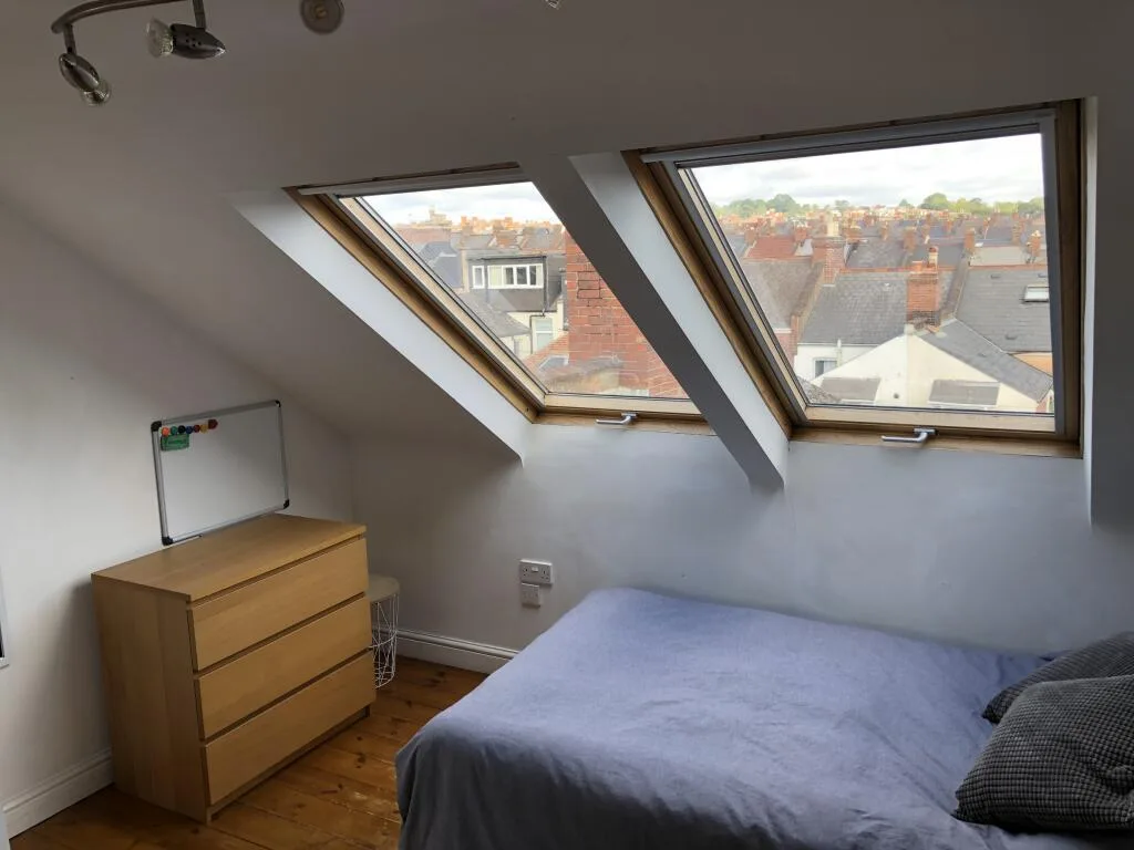 6 bedroom house for rent