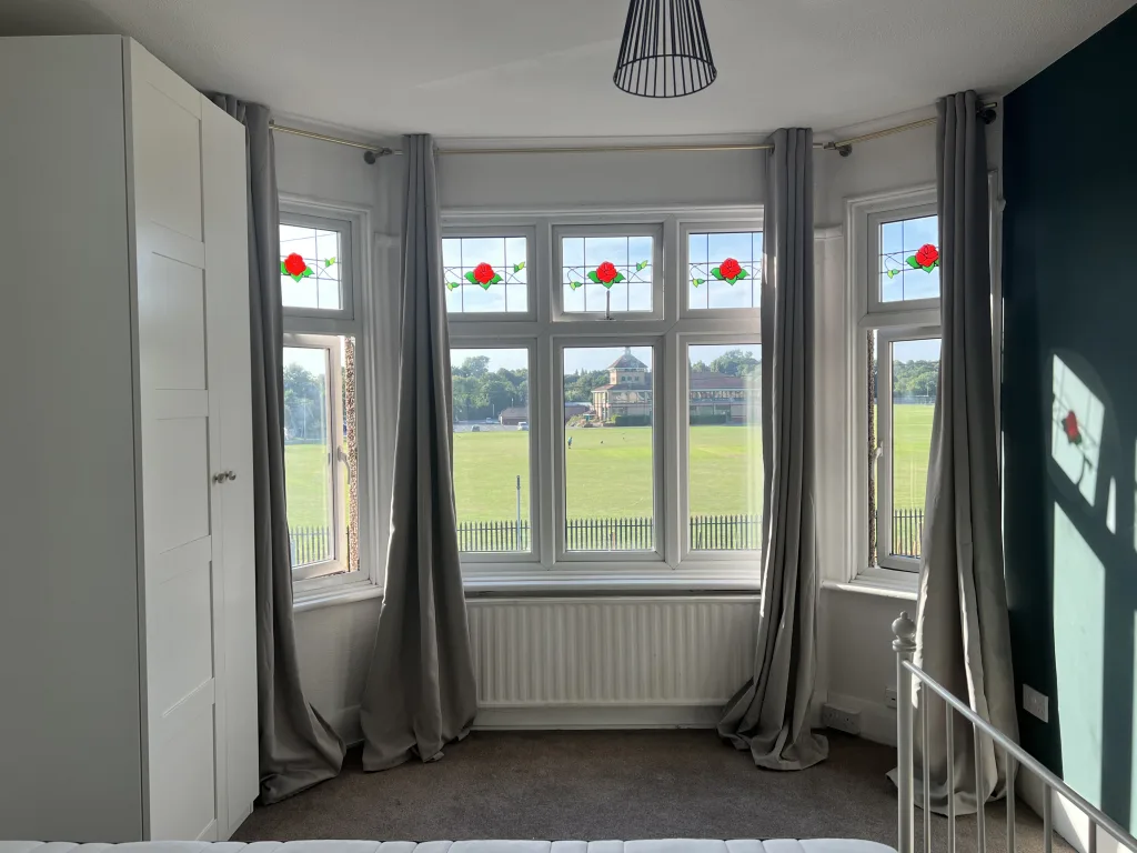 4 bedroom semi-detached house for rent