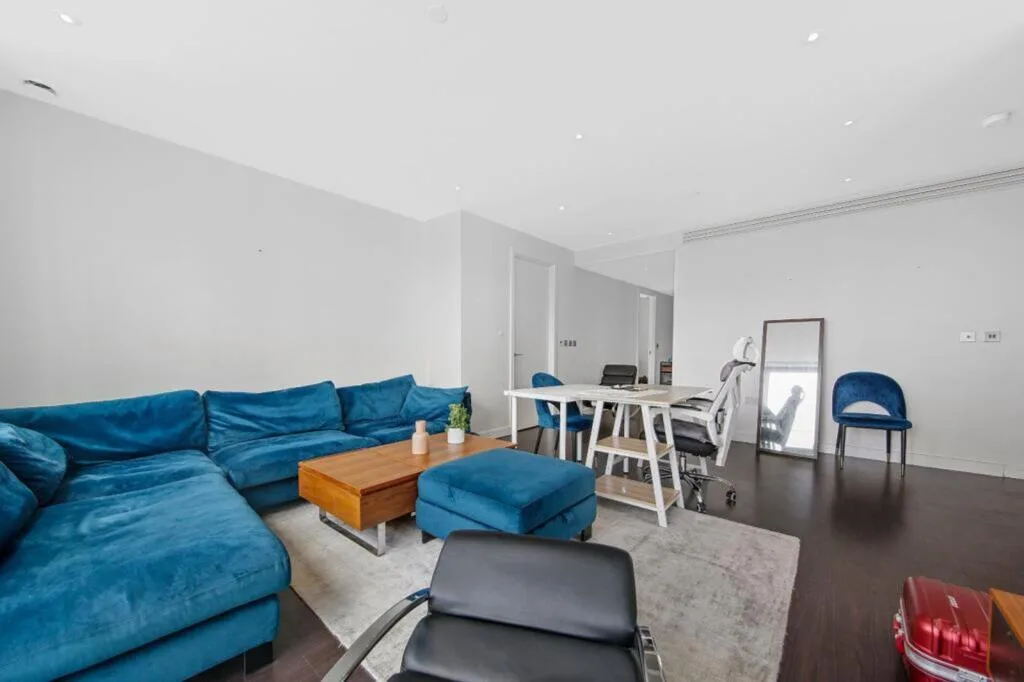 3 bedroom flat for rent