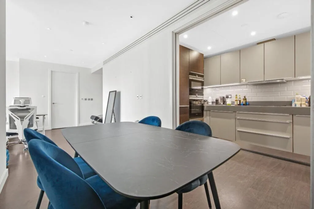 3 bedroom flat for rent