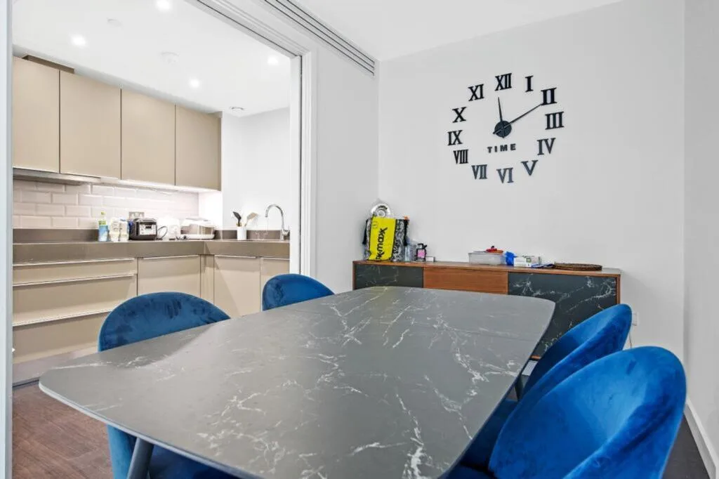3 bedroom flat for rent