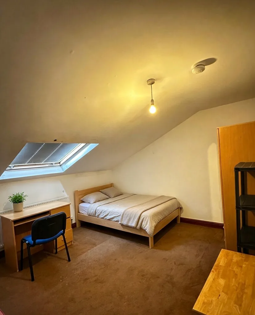 8 bedroom terraced house for rent