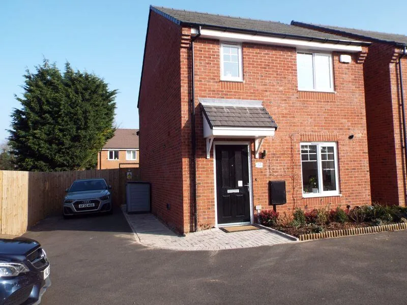 3 bedroom detached house for rent