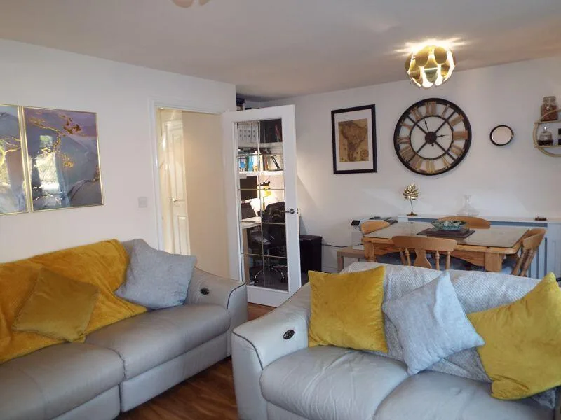 3 bedroom detached house for rent