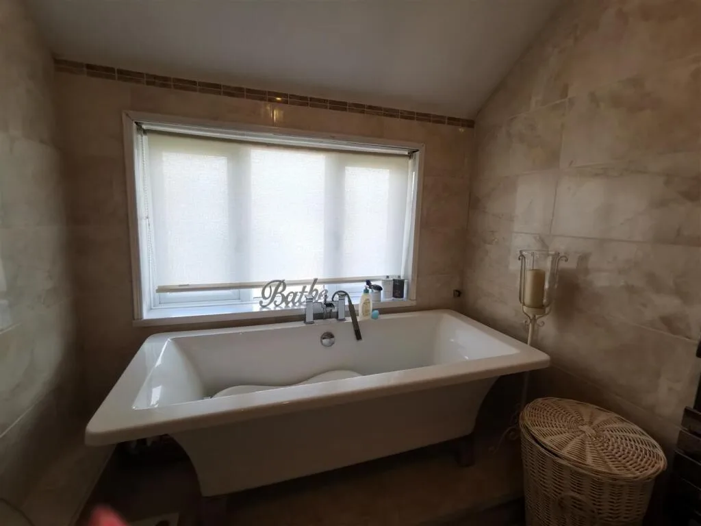 3 bedroom detached house for rent