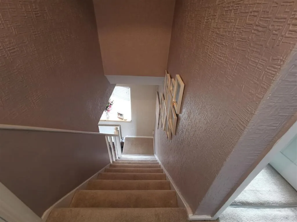 3 bedroom detached house for rent