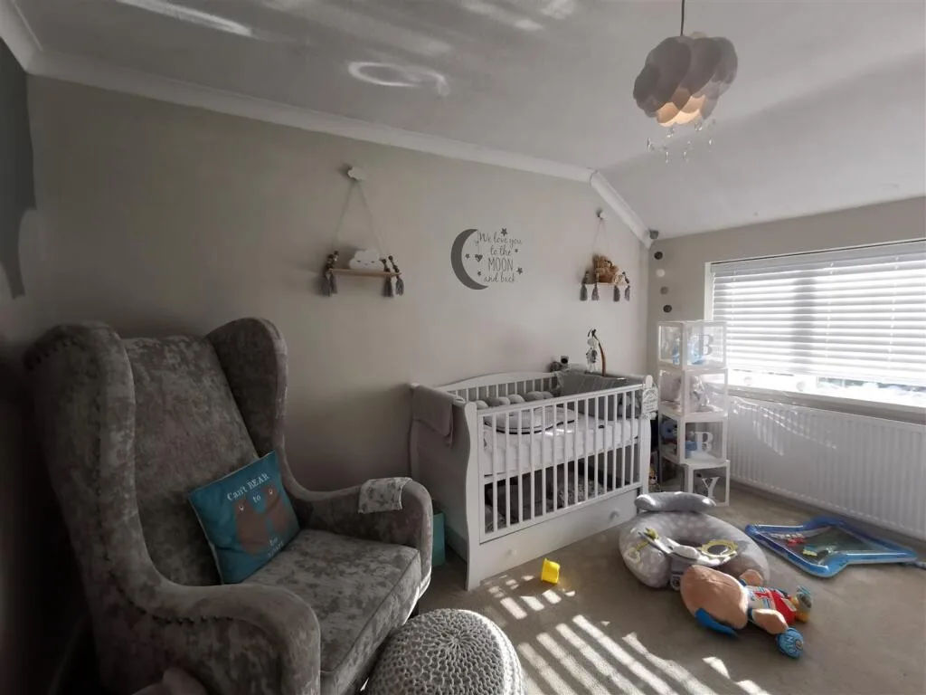 3 bedroom detached house for rent