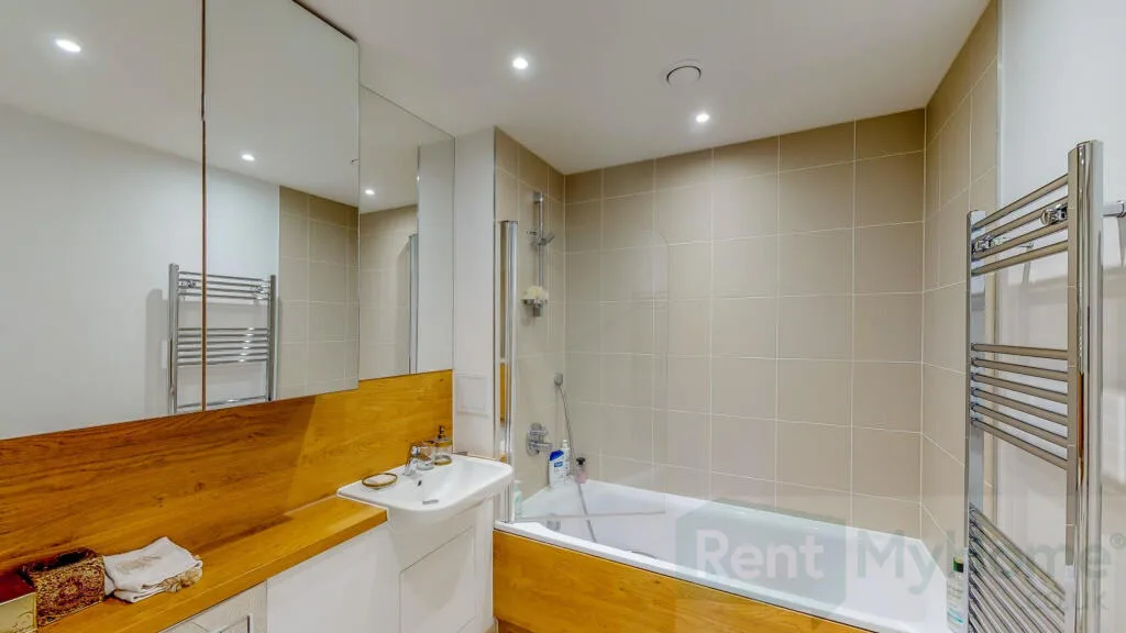 2 bedroom flat for rent