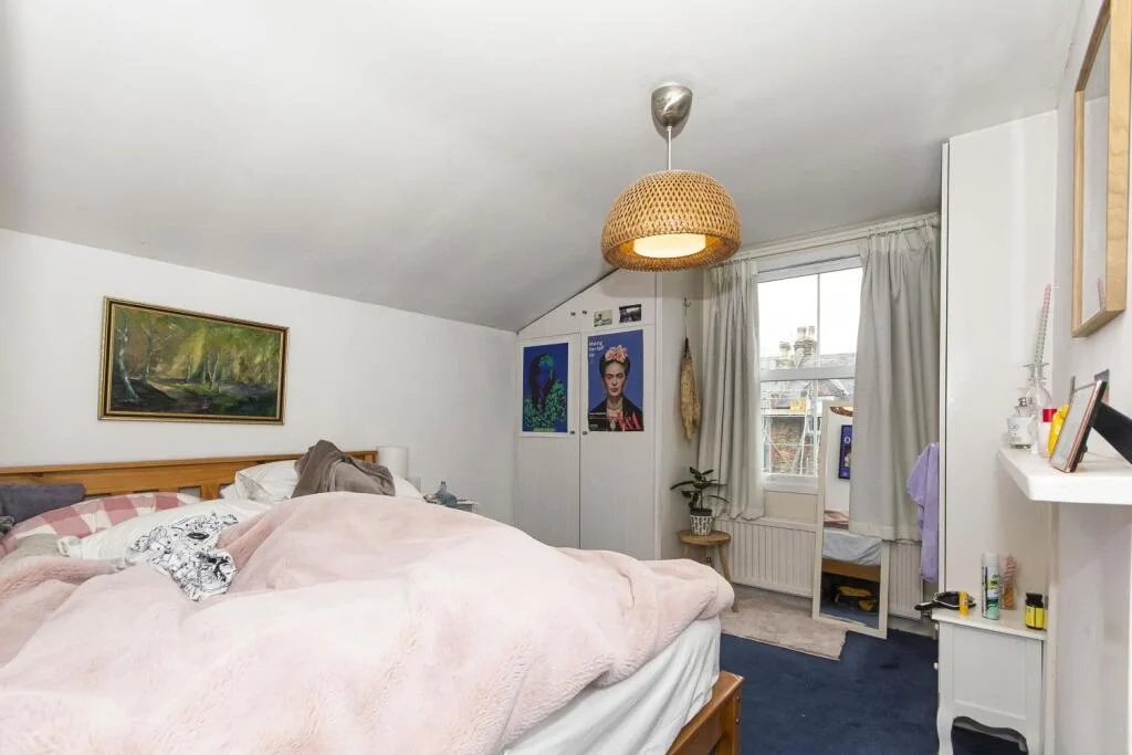 3 bedroom flat for rent