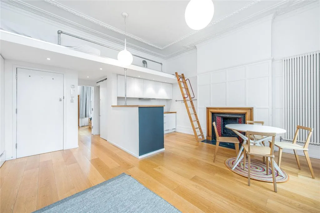 1 bedroom flat for rent