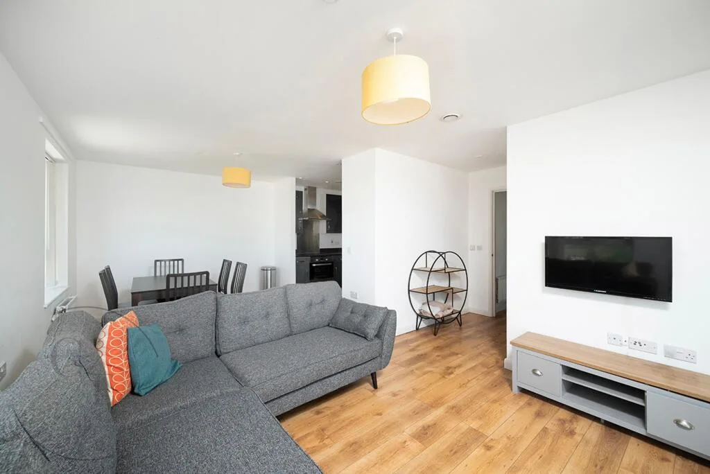 2 bedroom flat for rent