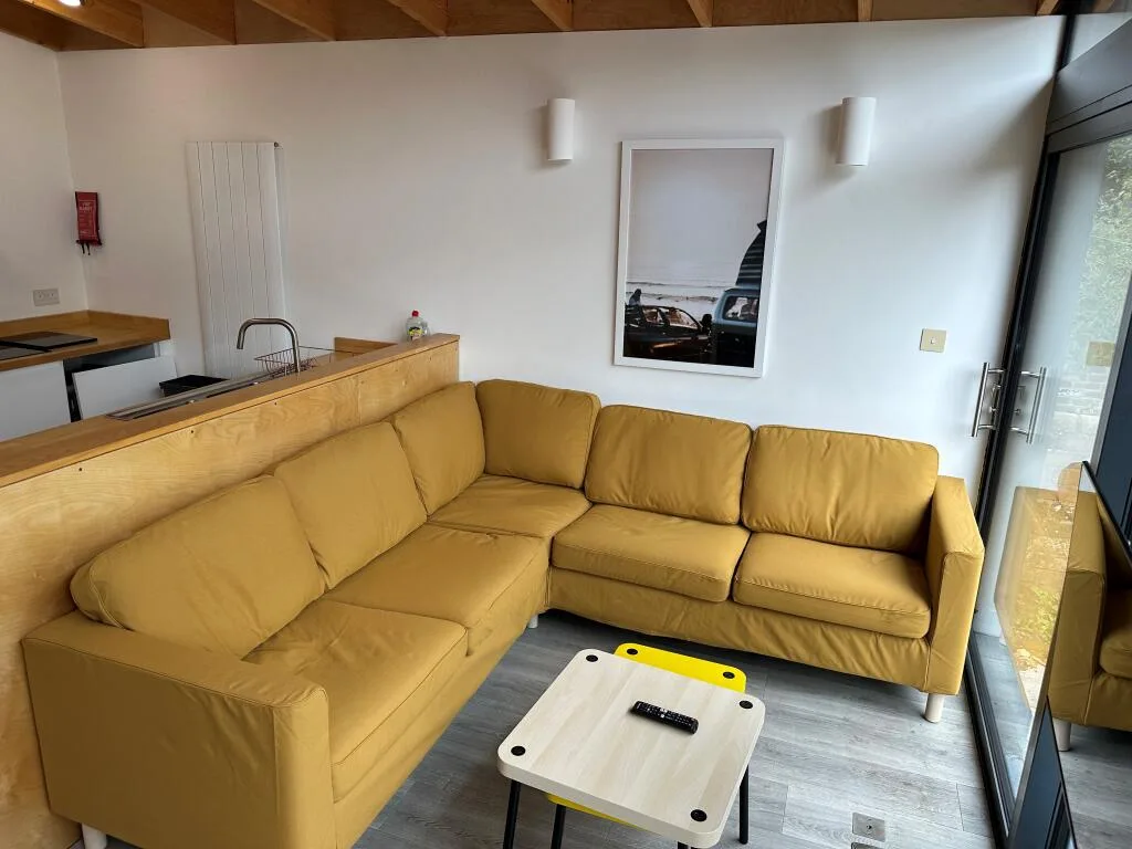 6 bedroom house for rent