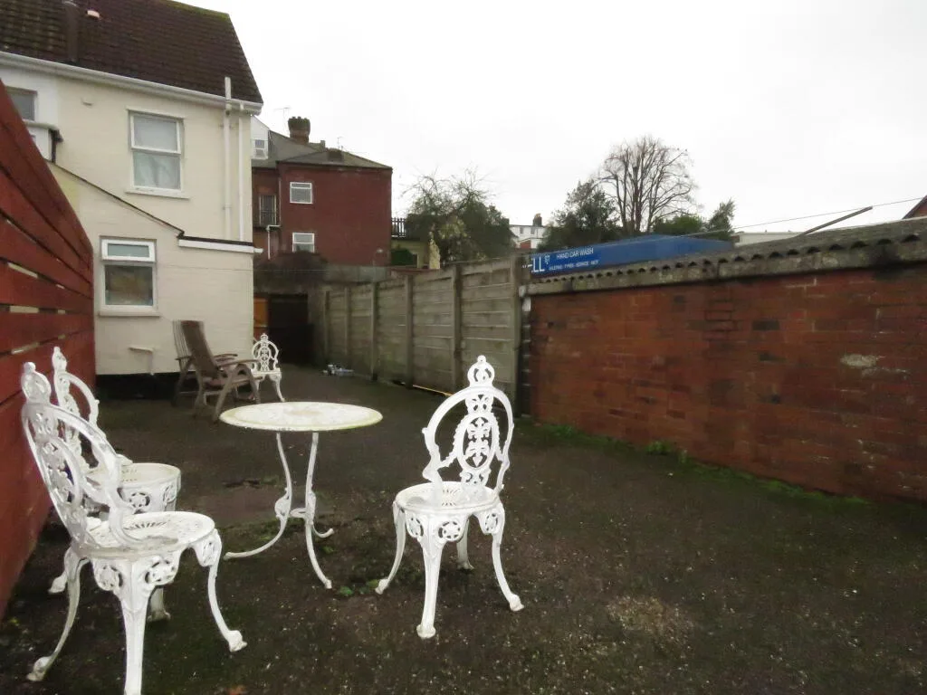 4 bedroom house for rent