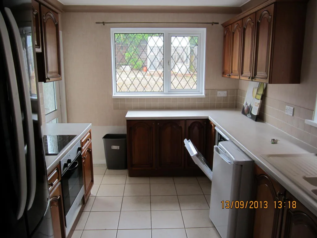6 bedroom house for rent