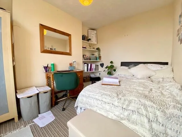 4 bedroom house for rent