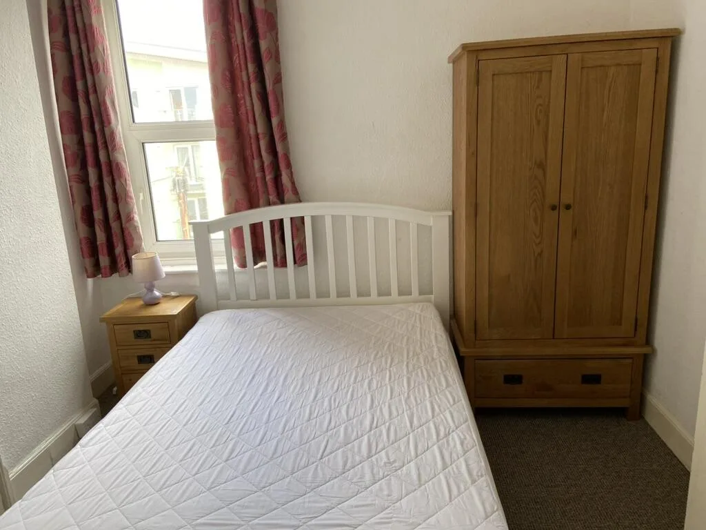 4 bedroom house for rent