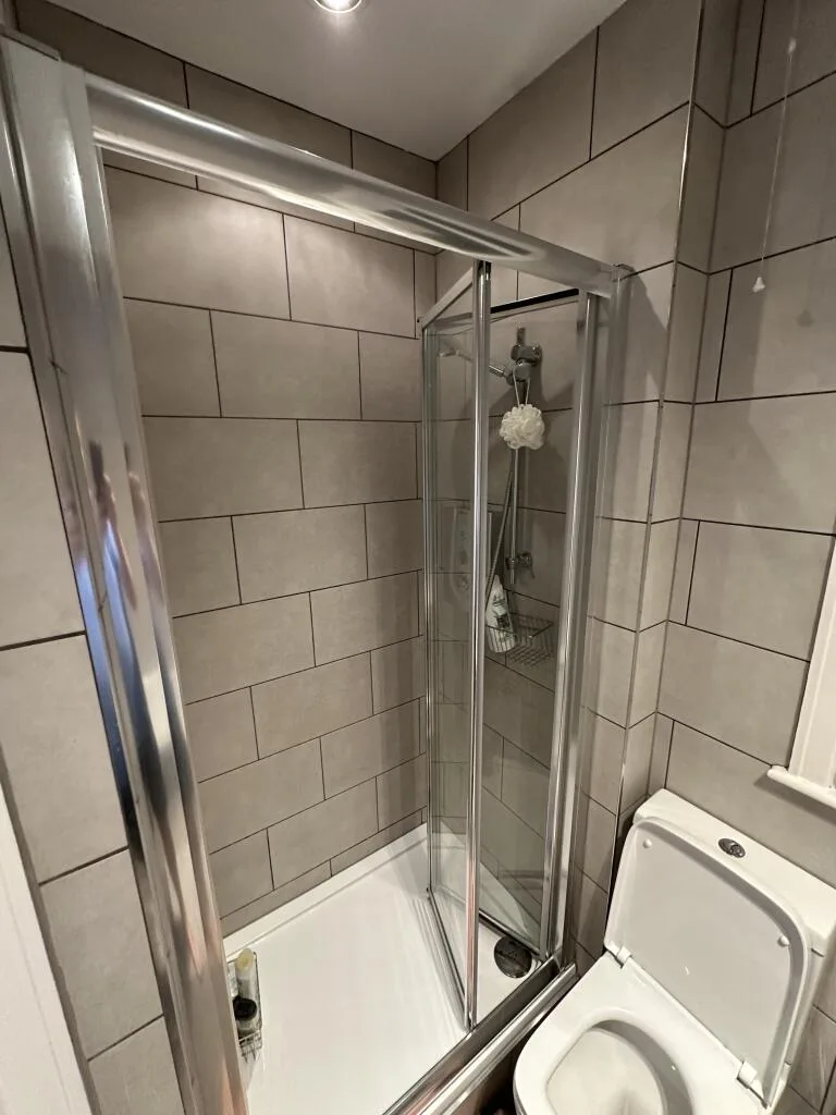 5 bedroom town house for rent