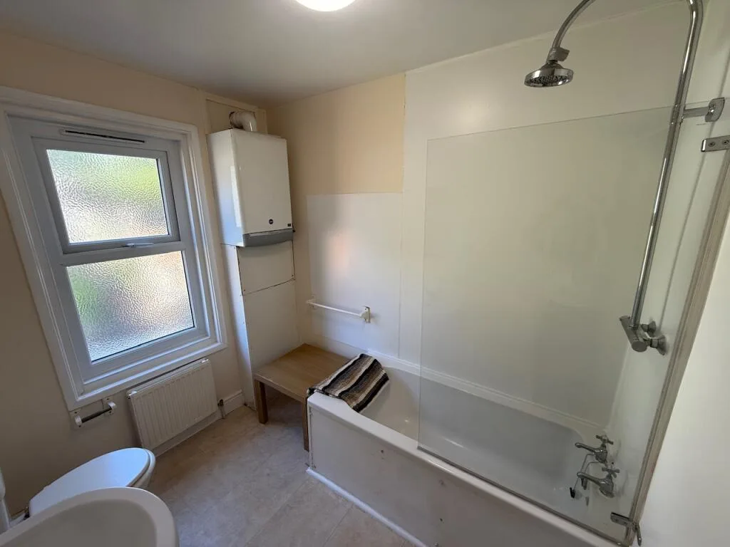 4 bedroom house for rent