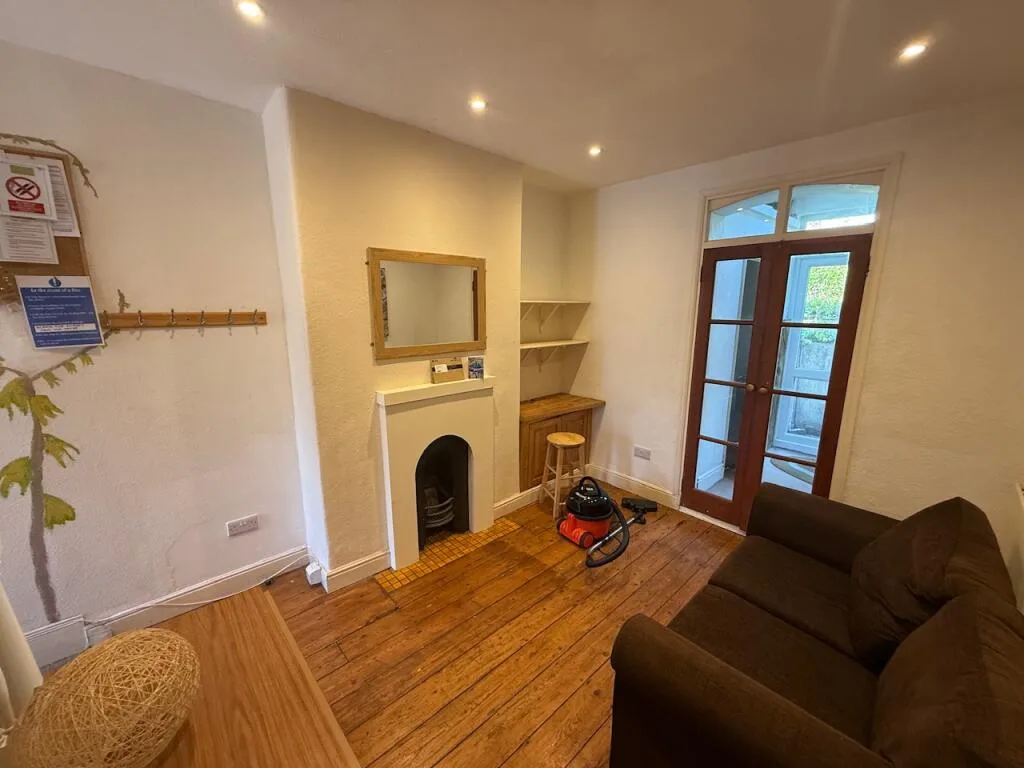 4 bedroom house for rent