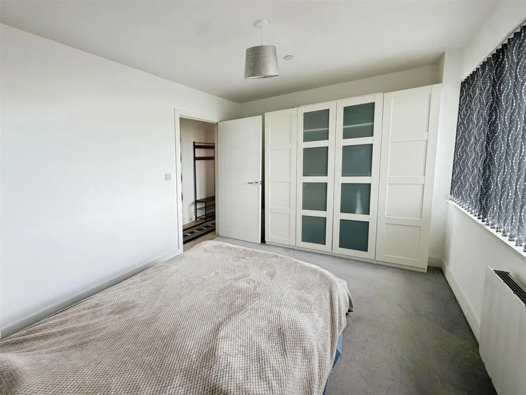 2 bedroom house for rent