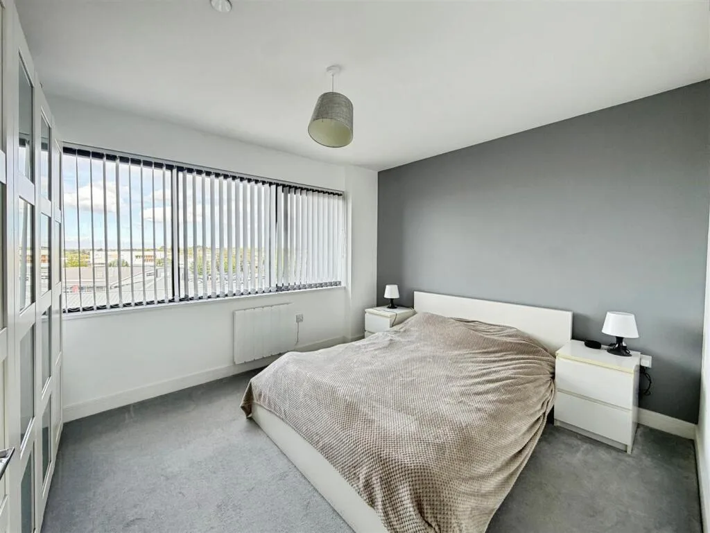 2 bedroom house for rent