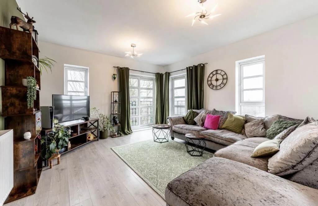 2 bedroom flat for rent