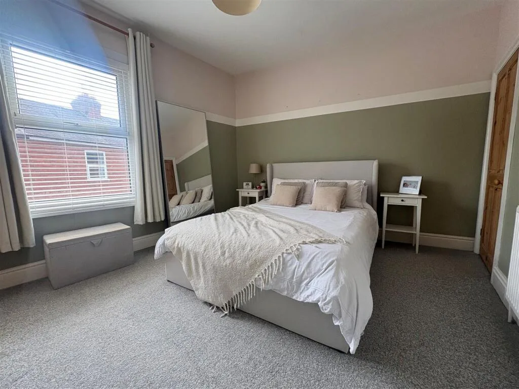 2 bedroom terraced house for rent