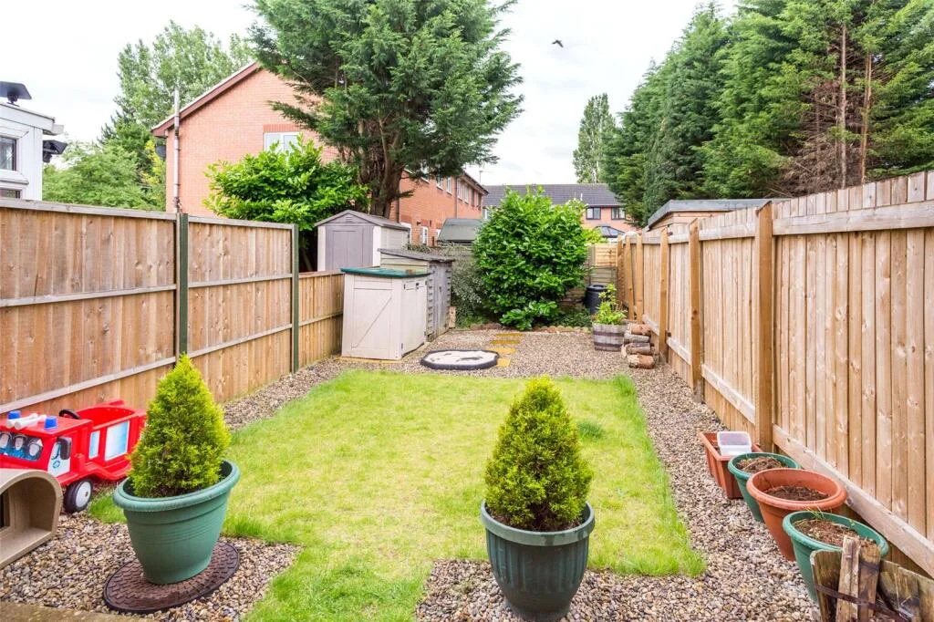 2 bedroom terraced house for rent