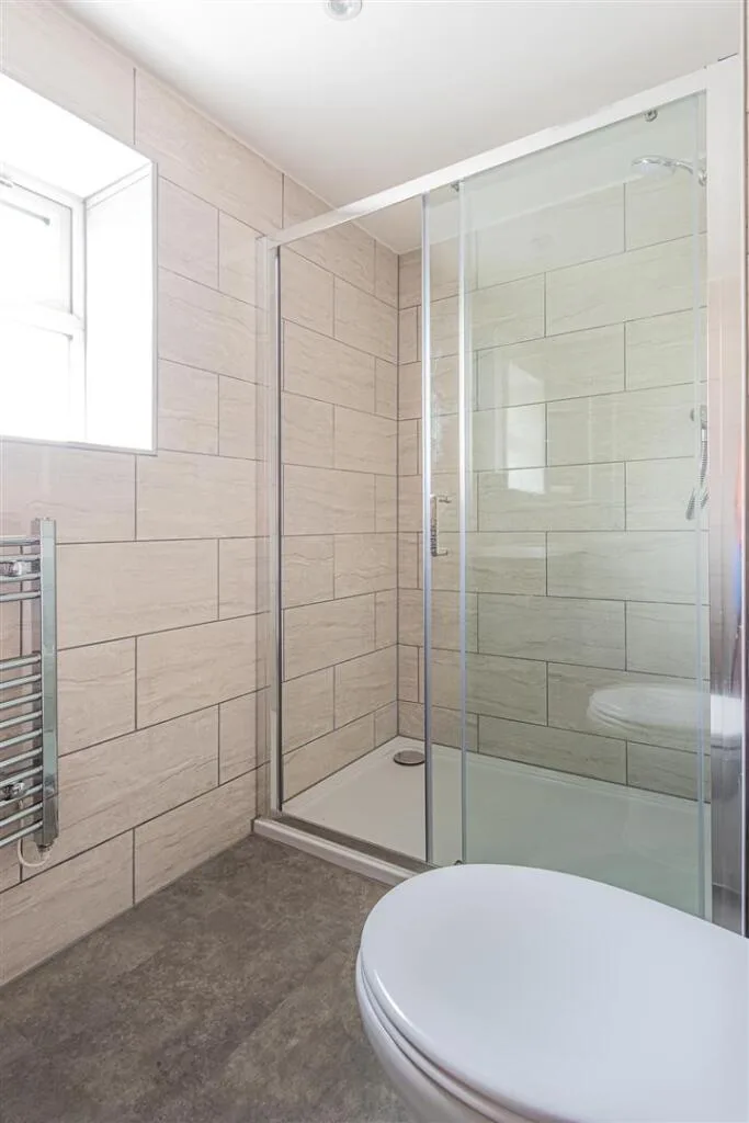 1 bedroom mews property for rent