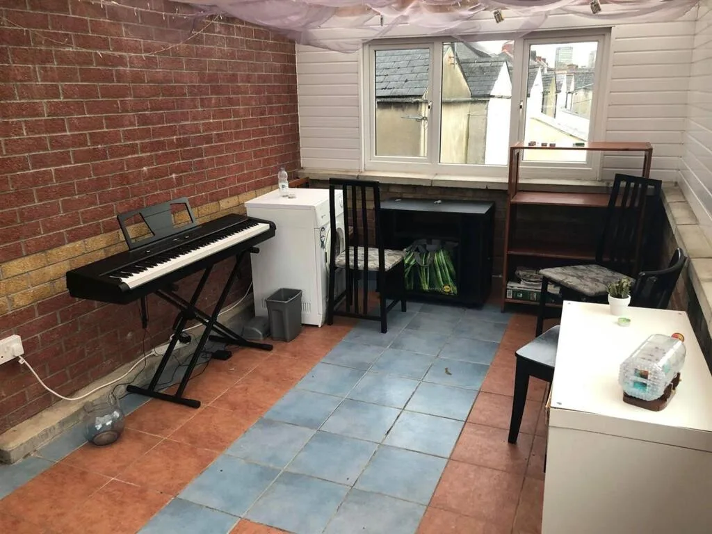 3 bedroom apartment for rent