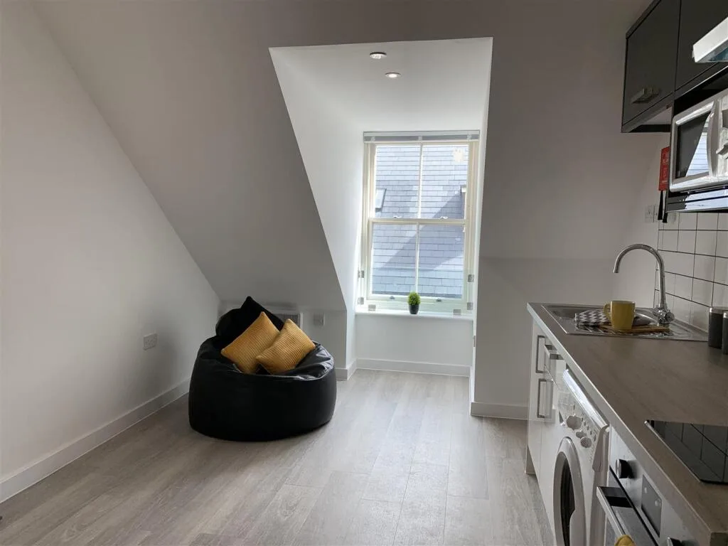 Studio flat for rent