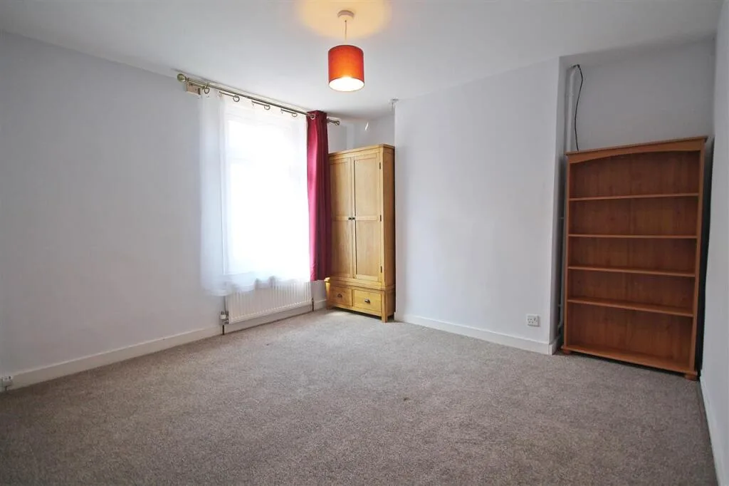 2 bedroom terraced house for rent