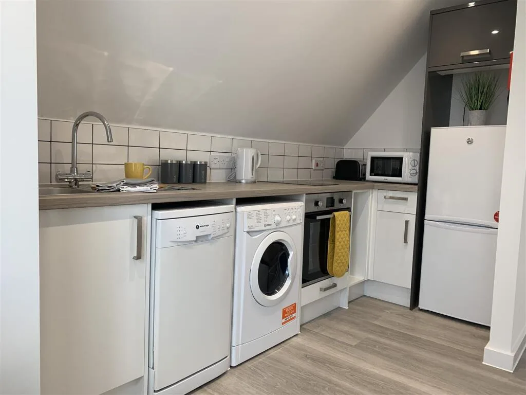 Studio flat for rent