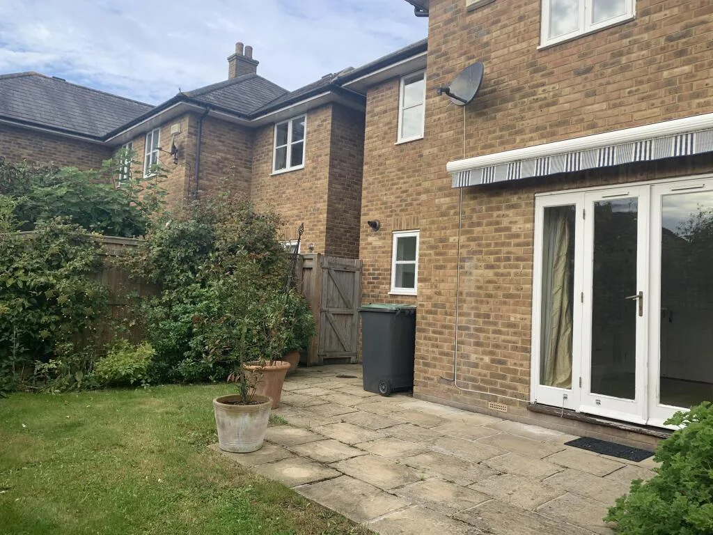 4 bedroom house for rent