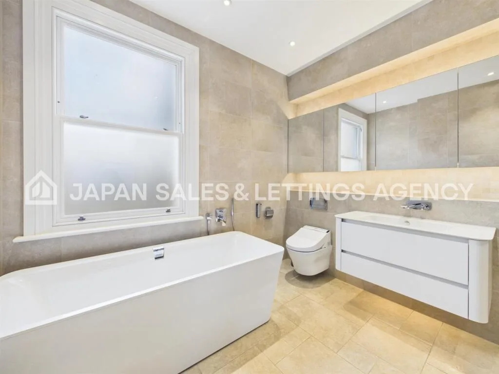 4 bedroom terraced house for rent