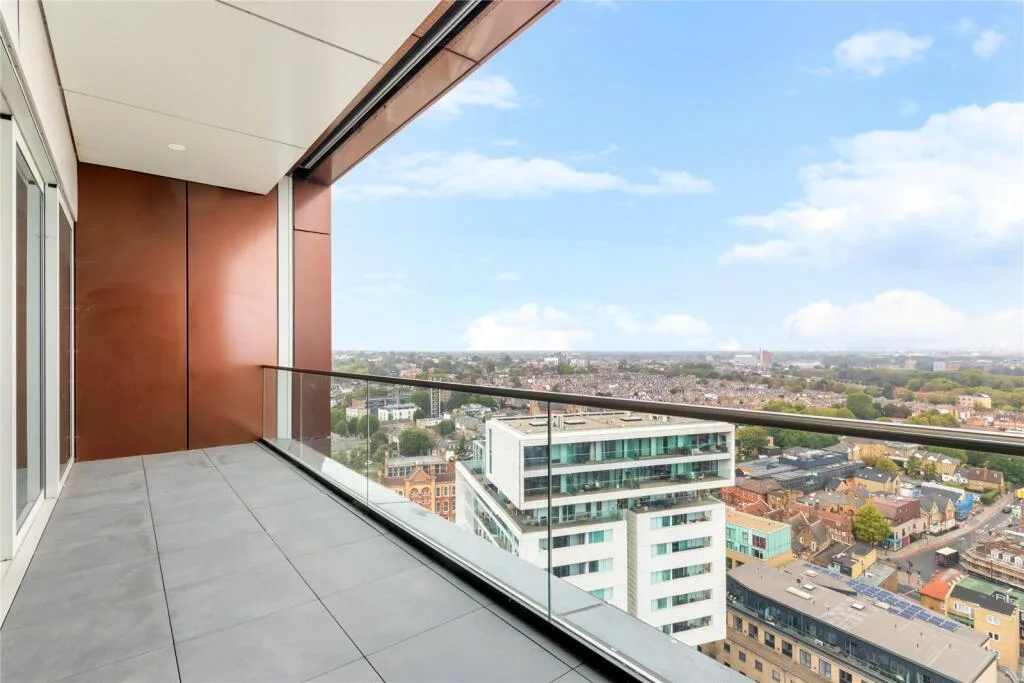 3 bedroom penthouse for rent